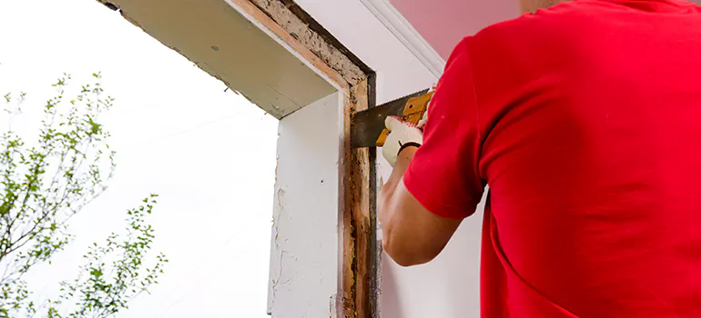 Residential Accordion Door Repair in Carrollwood, FL