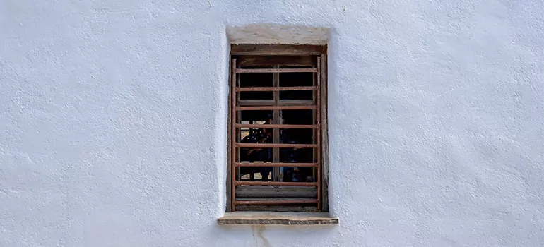 Residential Accordion Door Repair in Carrollwood, FL