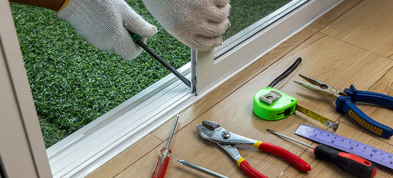 Window Hinge Repair in Carrollwood, FL